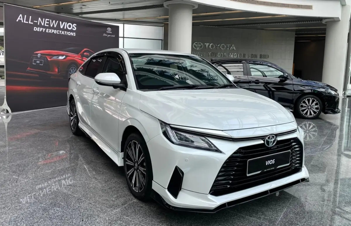 Toyota All New Vios dan Honda City Sedan Masuk Daftar 12 Mobil Sedan Irit Bensin 2026, Mulai Rp340 Jutaan