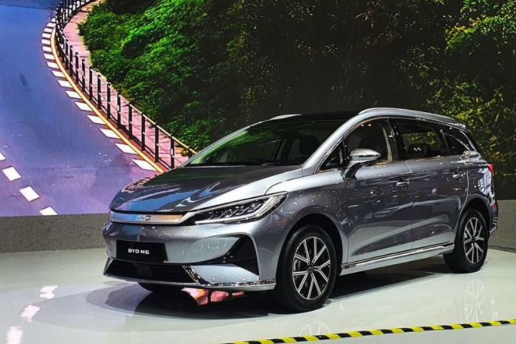 Diskon BYD M6 Juli 2026 Tembus Rp 50 Juta, MPV Listrik Paling Murah?