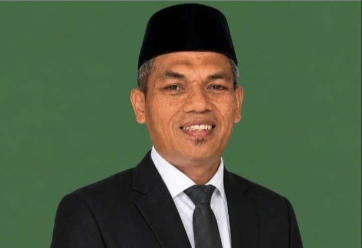 Kacabdisdik Subulussalam Ajak Para Ayah Antarkan Anak di Hari Pertama Sekolah untuk Perkuat Karakter
