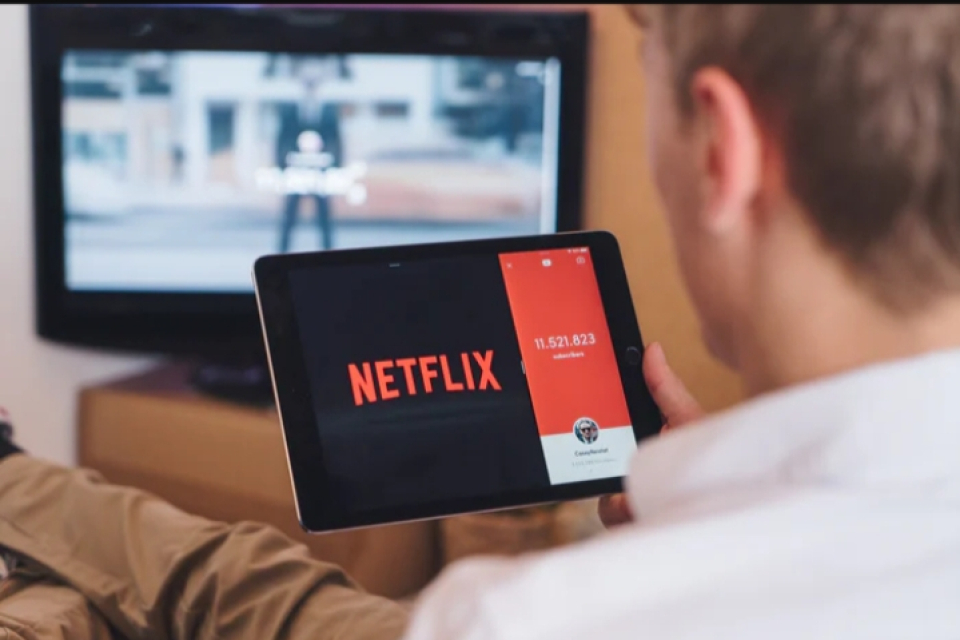Netflix Mulai Evaluasi Model Binge Release, Penurunan Penonton Musim Kedua Jadi Pemicu