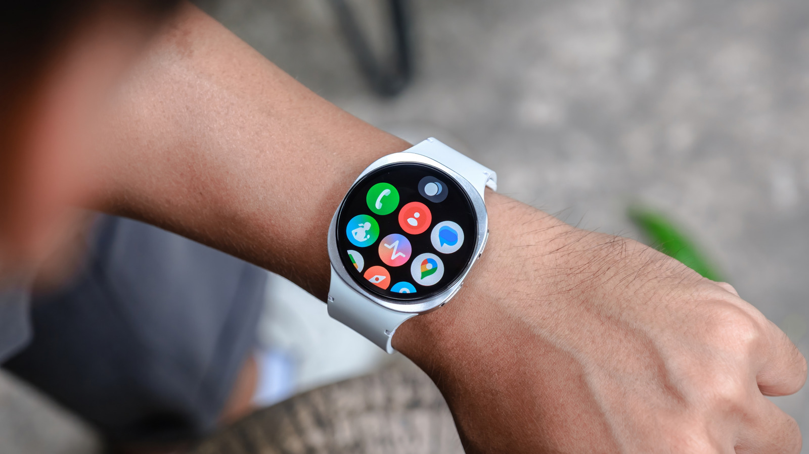 Daya Tahan Baterai Android Smartwatch: Pengakuan Pengguna Soal Umur Pakai yang Terbatas