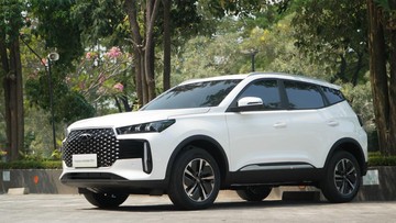 Chery Tiggo Cross CSH Terbakar di Bandung, Kain Perca di Area Knalpot Jadi Penyebab