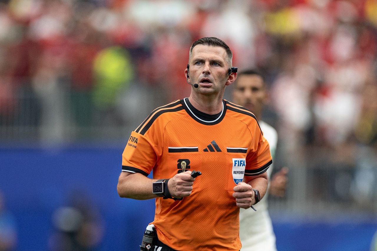 Michael Oliver Pimpin Spanyol vs Belgia di Perempat Final Piala Dunia, Ini Rekam Jejaknya