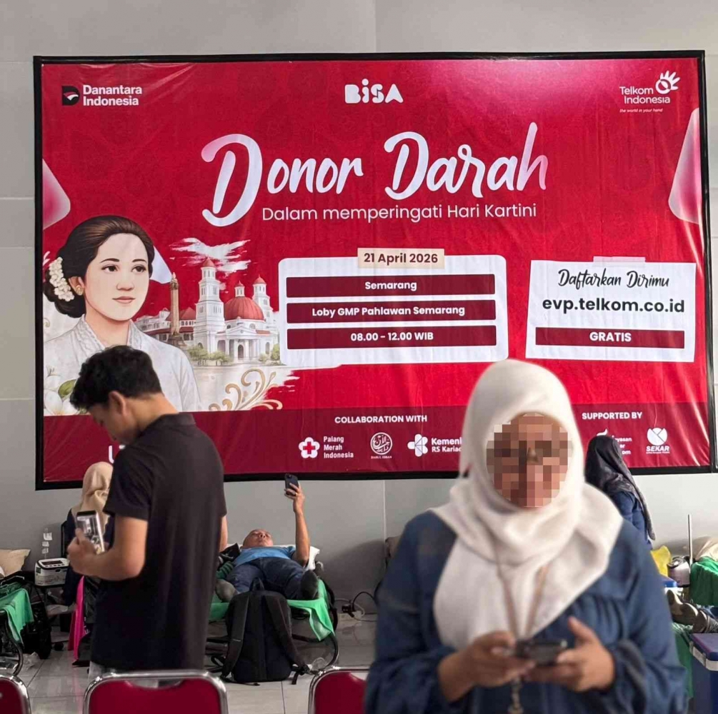 Semarak Hari Kartini, Telkom Regional Jateng & DIY Gelar Donor Darah Libatkan Karyawan dan Peserta Magang