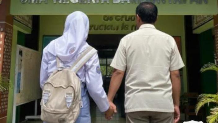 Disdikbud Kaltim Wajibkan Gerakan Ayah Antar Anak di Hari Pertama Sekolah, Berlaku 13 Juli 2026