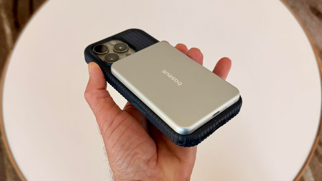 Review Baseus PicoGo Air AM71: Power Bank Wireless Setipis 6,9 mm, Cepat Isi Daya via Kabel