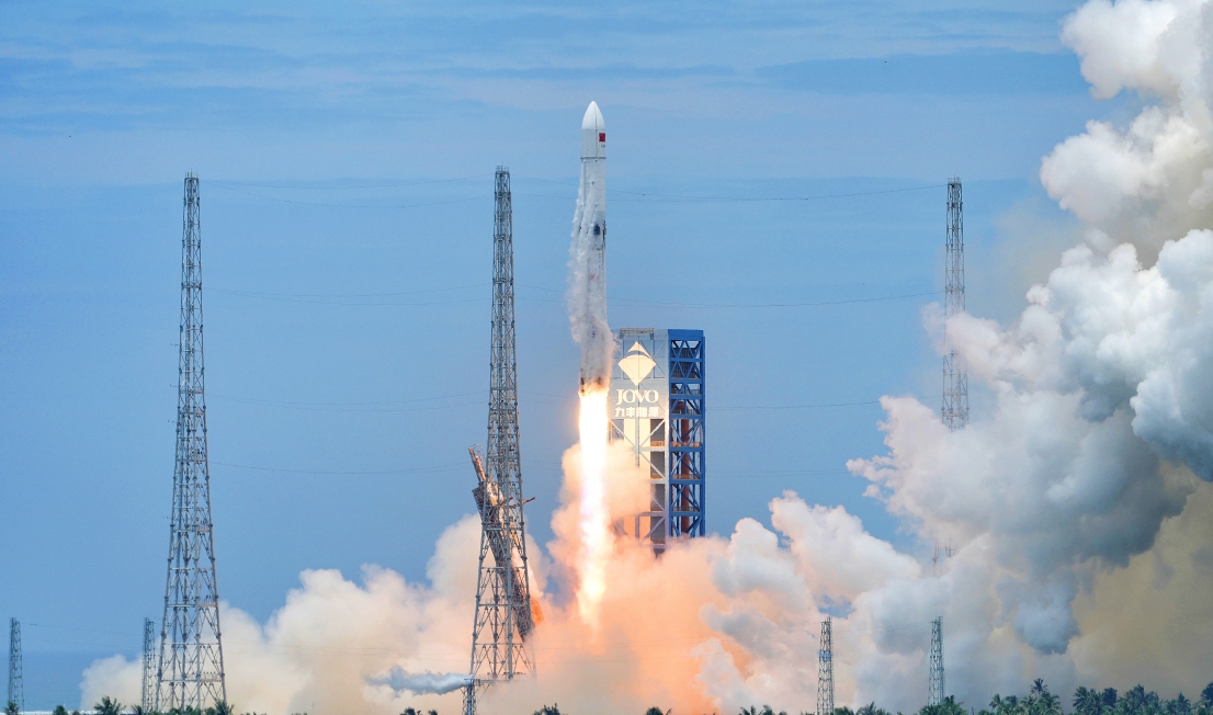China Sukses Mendaratkan Kembali Roket Long March, Ancaman Baru untuk Dominasi SpaceX
