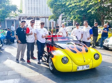 Bamsoet Dorong Komunitas VW Kodok Jadi Motor Ekraf di Karnaval VBC Pagi-Pagi Party