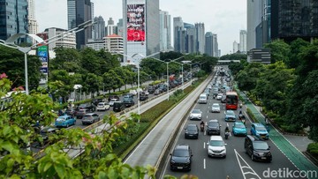 13 Jenis Kendaraan Bebas Ganjil Genap di Jakarta, dari Mobil Listrik hingga Sepeda Motor
