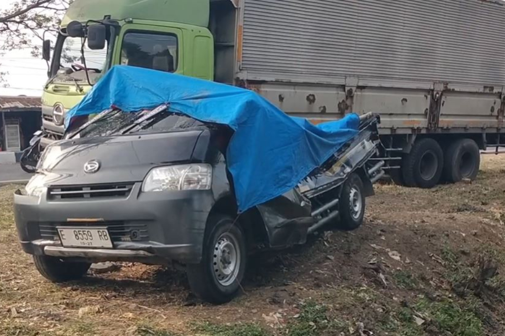 Kecelakaan Maut Rombongan Pengantar Pengantin di Indramayu Tewaskan 12 Orang, Tiga Anak-Anak Jadi Korban