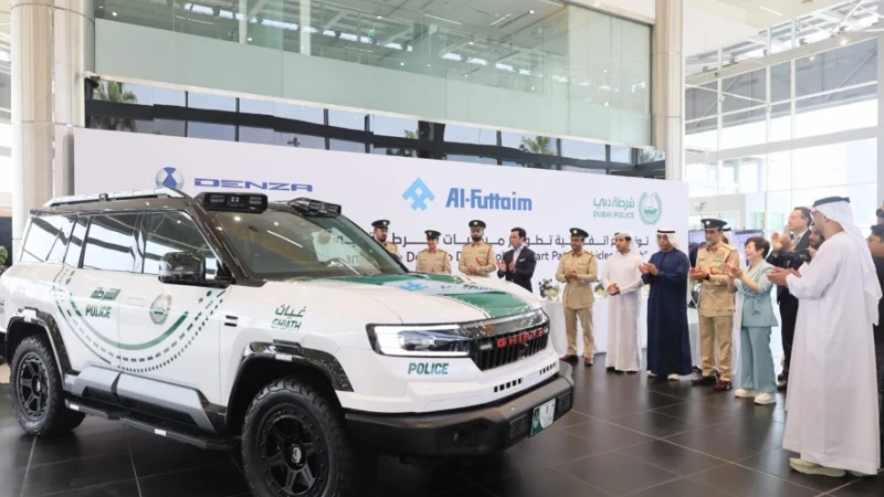 Denza B8 Resmi Jadi Mobil Patroli Terbaru Kepolisian Dubai, SUV Hybrid 738 dk Ini Gantikan Armada Supercar
