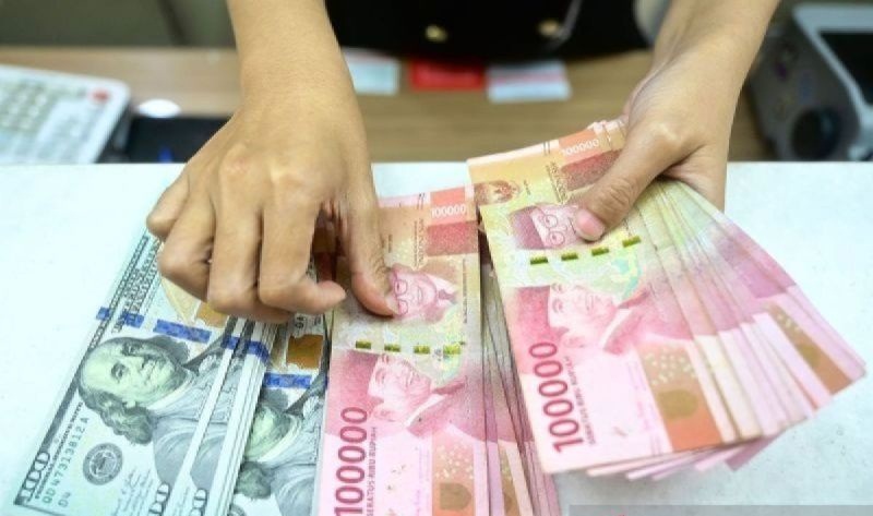 Rupiah Anjlok 44 Poin ke Rp18.109, Konflik AS-Iran Tutup Selat Hormuz Kembali Guncang Pasar