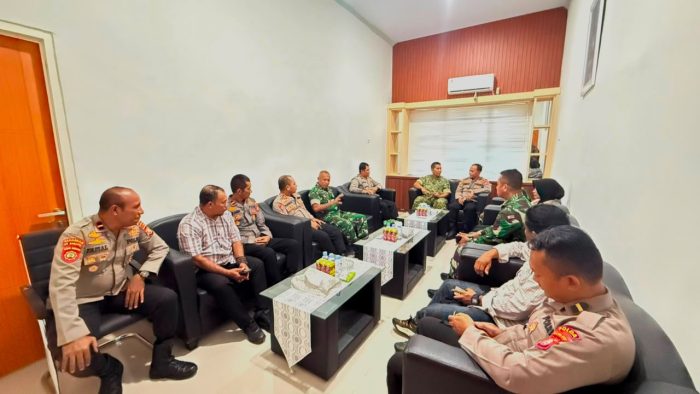 Kapolres Halmahera Tengah Silaturahmi ke Kodim 1512/Weda, TNI-Polri Perkuat Sinergi Jaga Stabilitas Daerah