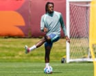 Newcastle Gigit Jari Lagi, Aston Villa Caplok Johan Manzambi dari Freiburg Rp 1 Triliun