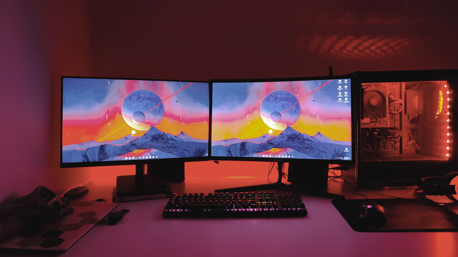 Dual Monitor atau Layar Besar? Panduan Upgrade Workflow Jitu buat Produktivitas Maksimal