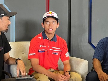 Mario Aji dan Veda Ega Siap Tampil di Depan Publik Sendiri di MotoGP Mandalika 2025