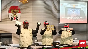KPK Sita Uang Rp 13,9 Miliar dan Logam Mulia 2,5 Kg dari Penggeledahan Rumah Bupati Sukoharjo
