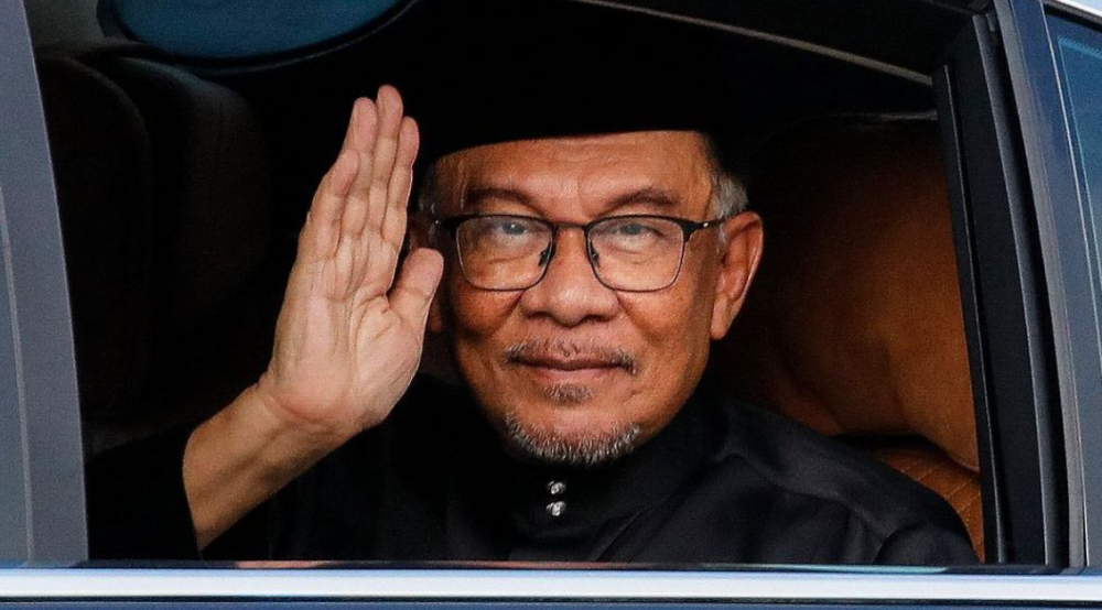 Harga BBM Malaysia Tembus RM1,99 per Liter, Anwar Ibrahim Klaim Lebih Murah dari Arab Saudi