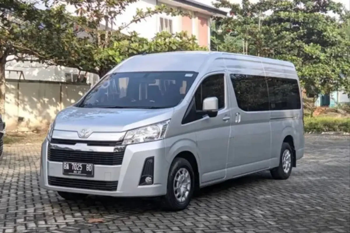Toyota Hiace Bekas Paling Diburu Pengusaha Travel, Harga Mulai Rp270 Jutaan