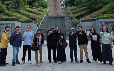 Delegasi JMSI Ziarahi Makam Ayah Laksamana Cheng Ho di Yunnan, Tegaskan Simbol Persahabatan Berusia Ratusan Tahun