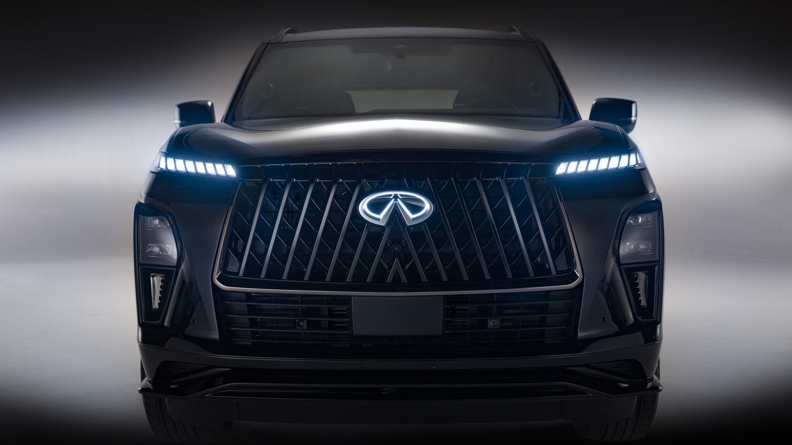 Infiniti Tunda Peluncuran QX80 Red Sport Setelah Sadar Tenaga Besar Tak Cukup untuk Lawan Porsche dan Mercedes