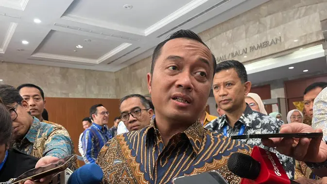 Mensesneg Sebut Distribusi BBM ke Masyarakat Lebih Penting Ketimbang Status TNI Jadi Sopir Truk