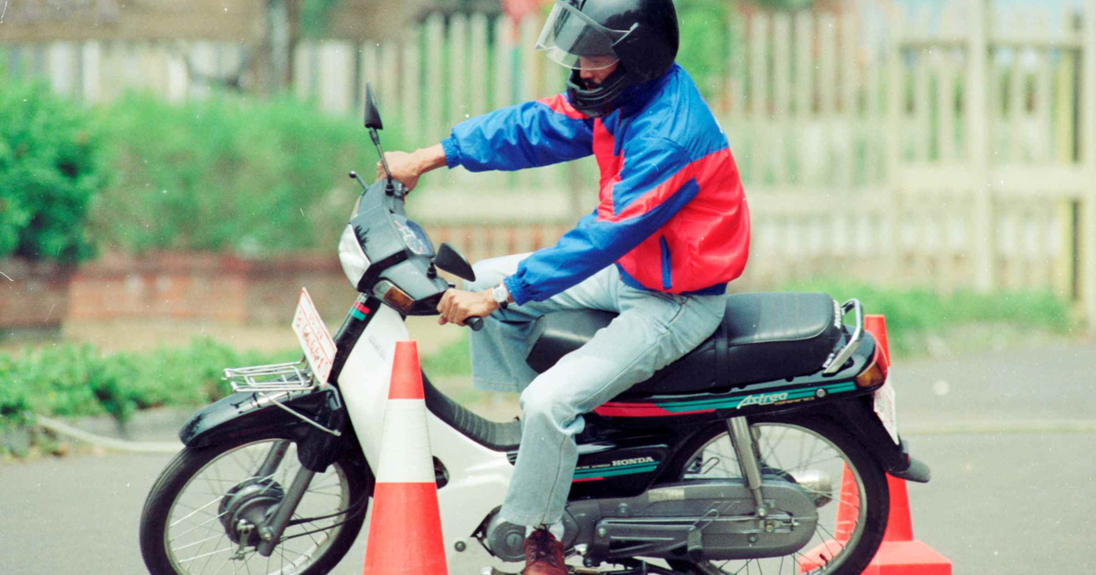 Motor Tua Jangan Asal Pakai Pertamax, Busi Juga Perlu Disesuaikan Biar Performa Optimal