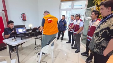 OJK Serahkan Tersangka dan Barang Bukti ke Kejaksaan, Kasus Asuransi Jiwa Prolife Masuk Tahap Penuntutan