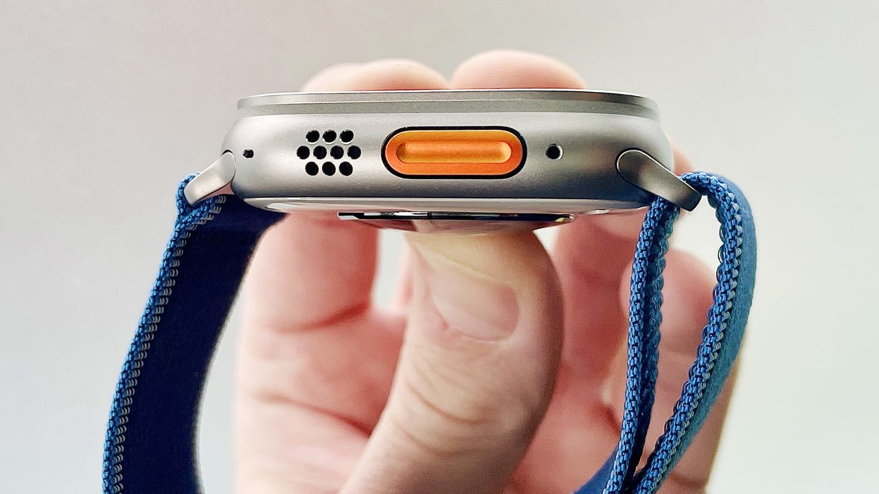 Apple Watch Ultra 4 Incar Layar Lebih Terang, Baterai 3 Hari, dan Face ID