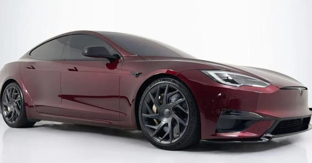 Tesla Model S Signature VIN #71 Dilego Rp 4,1 Miliar, Melonjak Rp 1,6 Miliar dari Harga Resmi