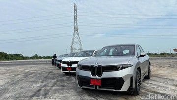 BMW iX3 Akan Diperkenalkan di GIIAS 2026, BMW Group Indonesia Belum Buka Suara Soal Harga