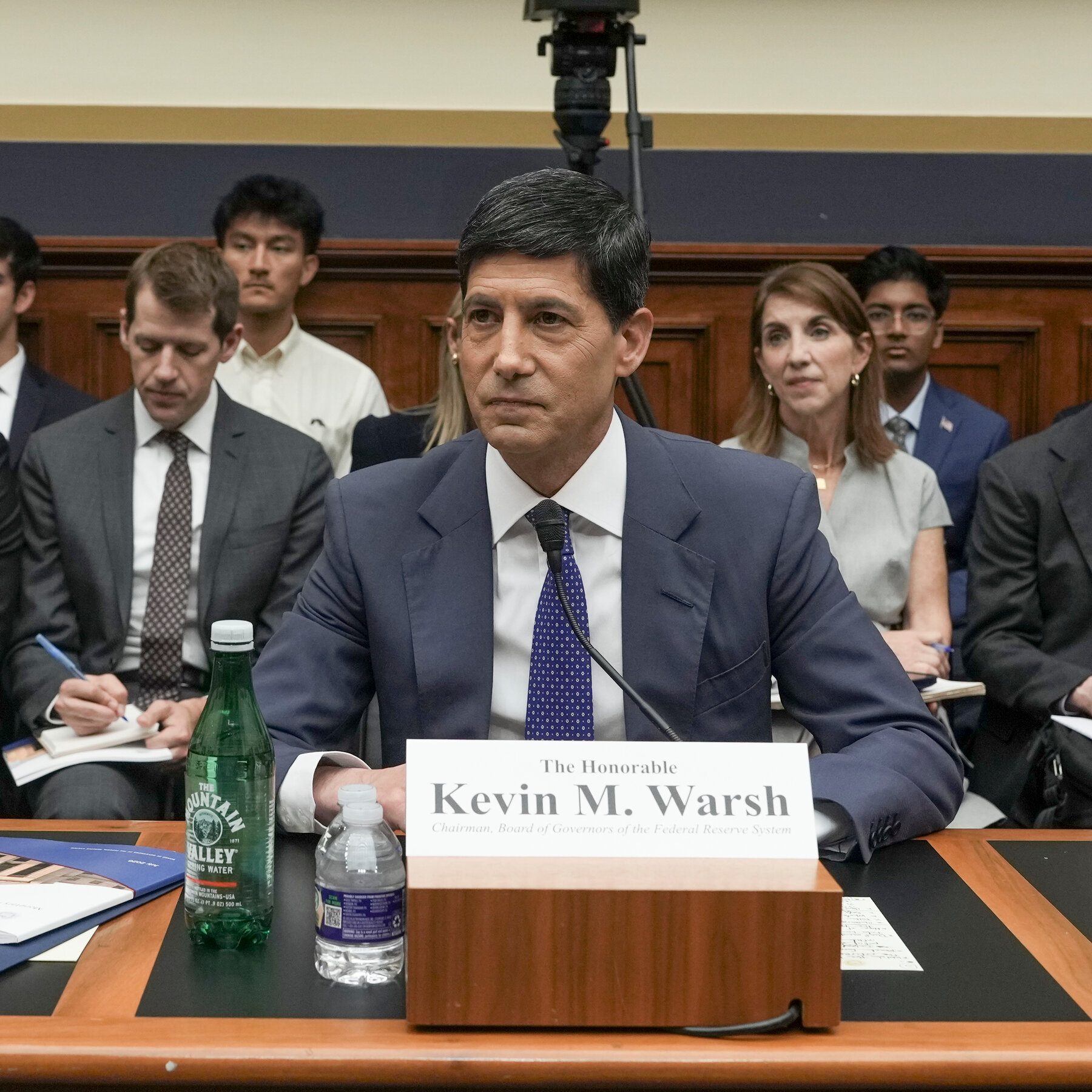 Kevin Warsh Kembali Tegaskan Komitmen The Fed Kendalikan Inflasi, tapi Tak Jelas soal Suku Bunga