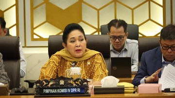 Komisi IV DPR Kritik Permenhut Ditandatangani saat Menteri Kehutanan Umrah, Dokumen Diperiksa Ulang