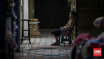 Suku Bunga Tinggi Mulai Tekan Sektor Riil, Pengamat Peringatkan Risiko Stagnasi Ekonomi