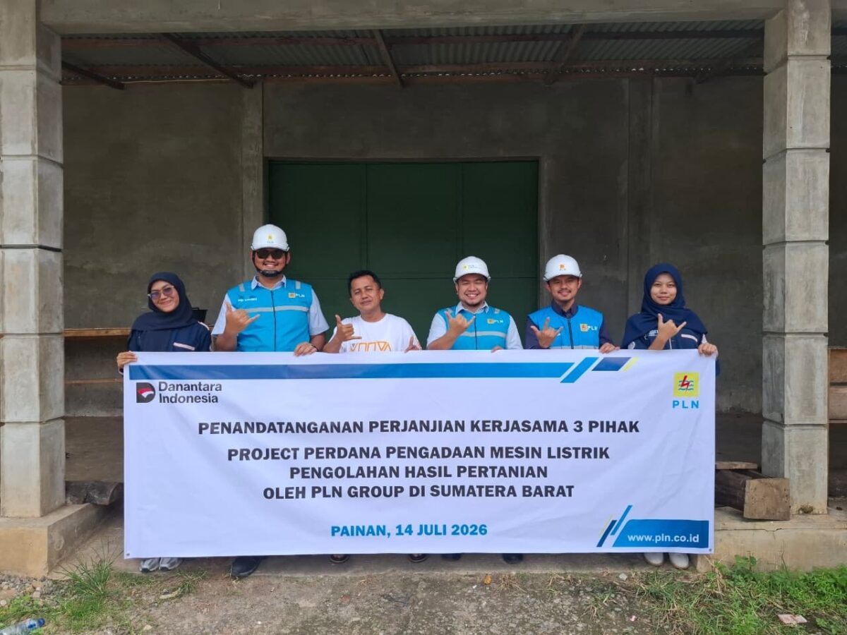 PLN Resmi Alihkan Penggilingan Padi di Pesisir Selatan ke Listrik, Tekan Biaya Operasional Petani
