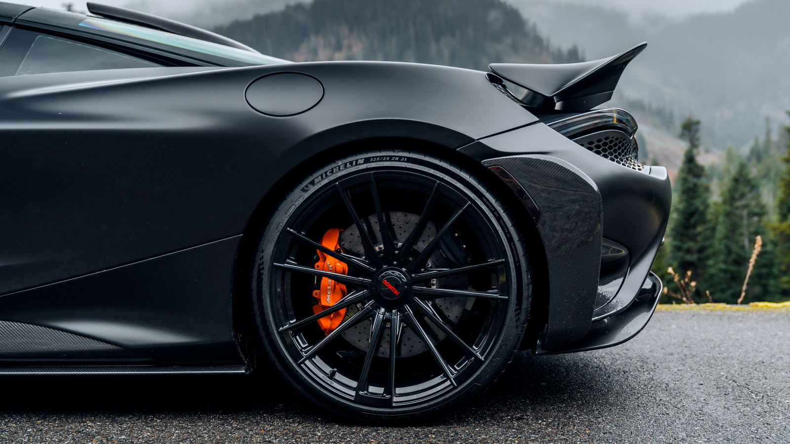 Michelin Pilot Sport Ban Paling Populer, Ini Alasan Pengendara Memilihnya