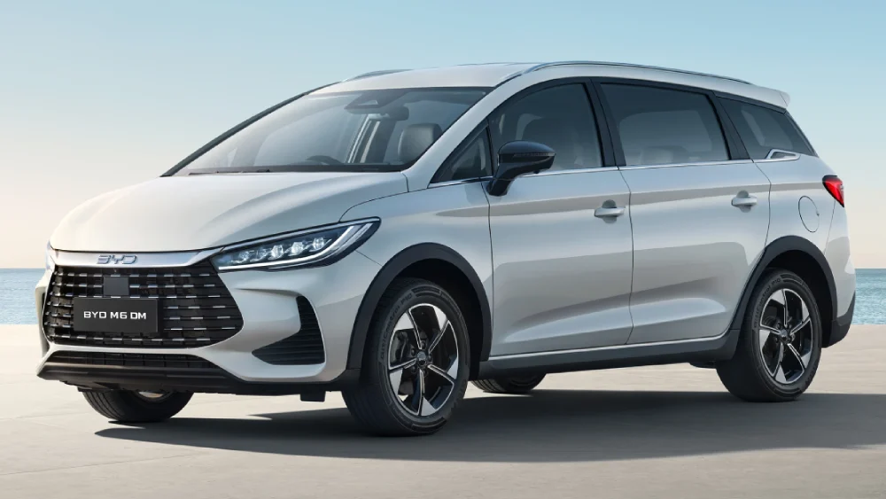 BYD M6 DM Jadi Mobil PHEV Terlaris Semester I 2026, Kalahkan Tiggo 8 CSH dan Tiggo 9 CSH