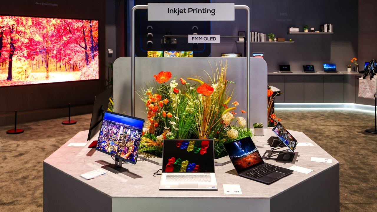Lenovo Legion R9000P Jadi Laptop Pertama dengan Layar OLED Cetak Tinta, 240 Hz dan Warna Lebih Akurat