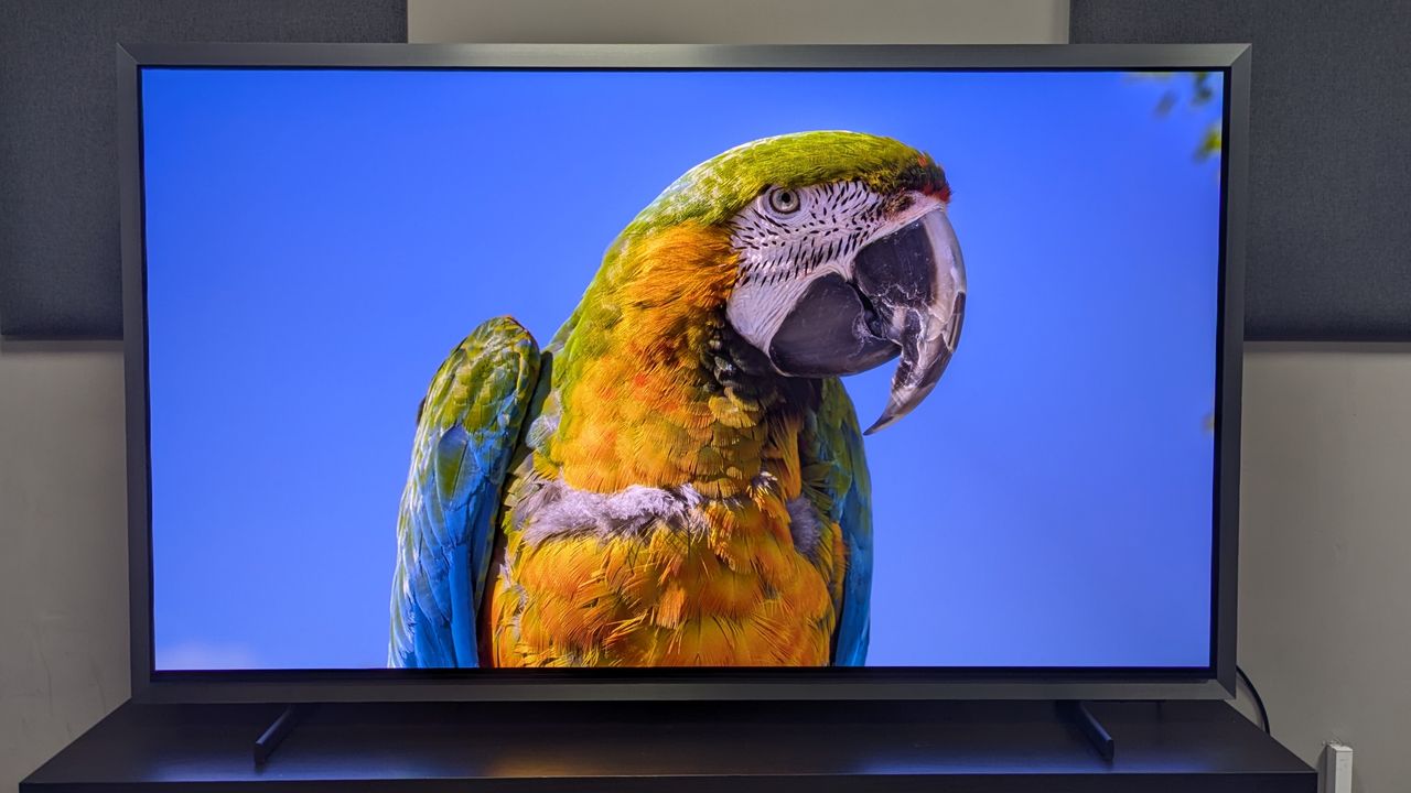 Samsung S95H Review: TV OLED Flagship 2026 dengan Kecerahan Tertinggi dan Desain Kontroversial