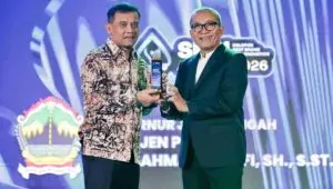 Gubernur Jateng Ahmad Luthfi Raih Penghargaan Impactful Regional Leadership di SBBI Award 2026, Investasi Rp 110 Triliun Jadi Bukti