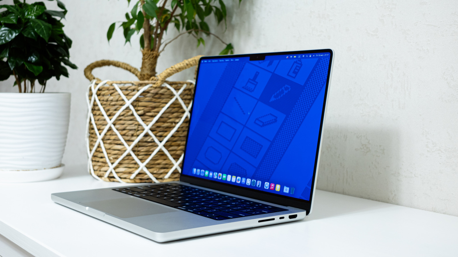 Harga MacBook Baru Naik, Penjualan MacBook Refurbished Melonjak 65 Persen