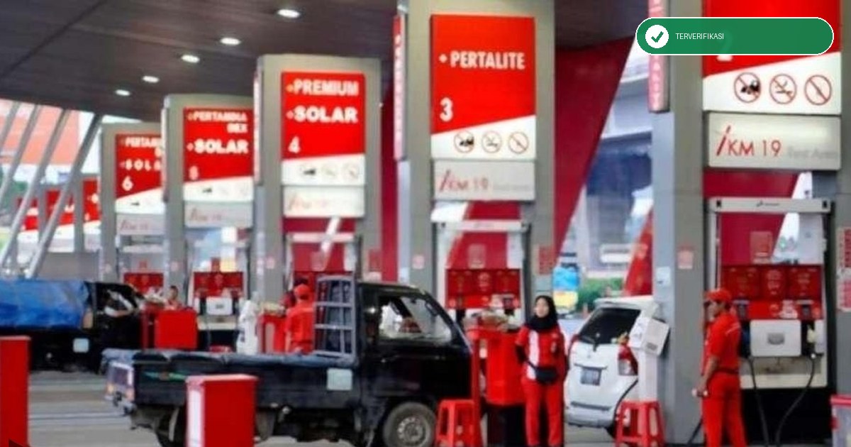 Antrean BBM Subsidi Mengular di Sejumlah SPBU, DPR Desak Pertamina Tambah Armada dan Perpanjang Jam Operasi