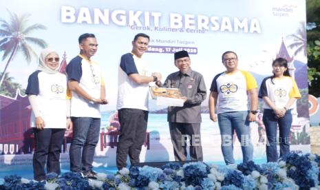 Bank Mandiri Taspen Hadirkan Program Bangkit Bersama di Padang, Dorong Pensiunan Tetap Produktif