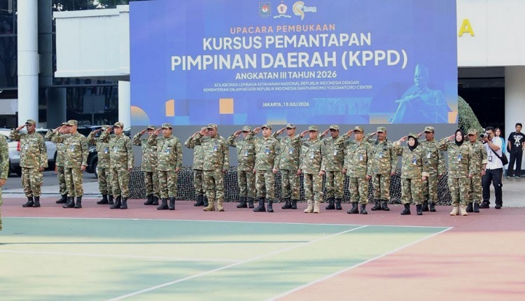 Bupati Tulang Bawang Barat Ikuti Kursus Pemantapan Pimpinan Daerah di Lemhannas RI dan Singapura, Wajib Susun Rencana Aksi Pembangunan