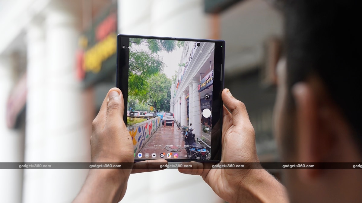 Samsung Galaxy Z Fold 8 Ultra Dikabarkan Rilis Bulan Ini, Bawa Bodi Lebih Ringan dan Baterai Besar