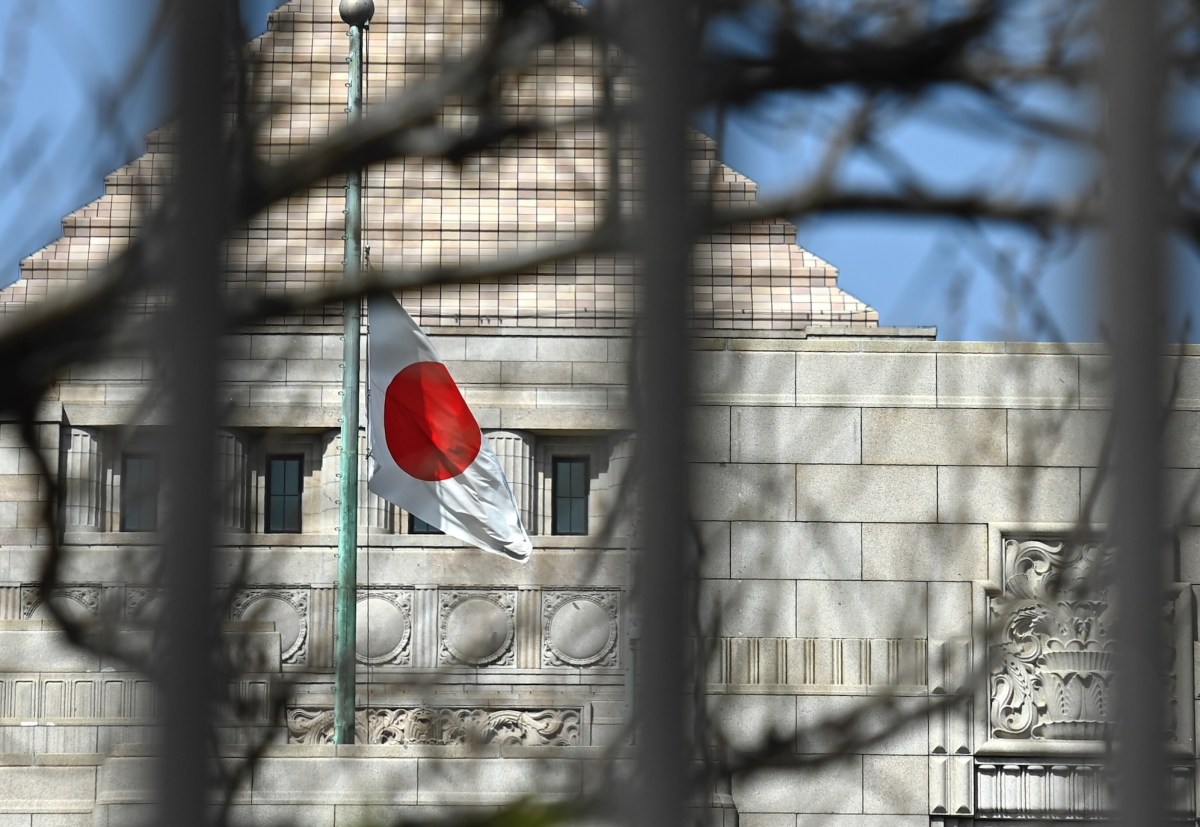 Kunjungan Jensen Huang ke Tokyo Bikin Jepang Siapkan Pabrik AI Nasional dan Robot 10 Juta Unit
