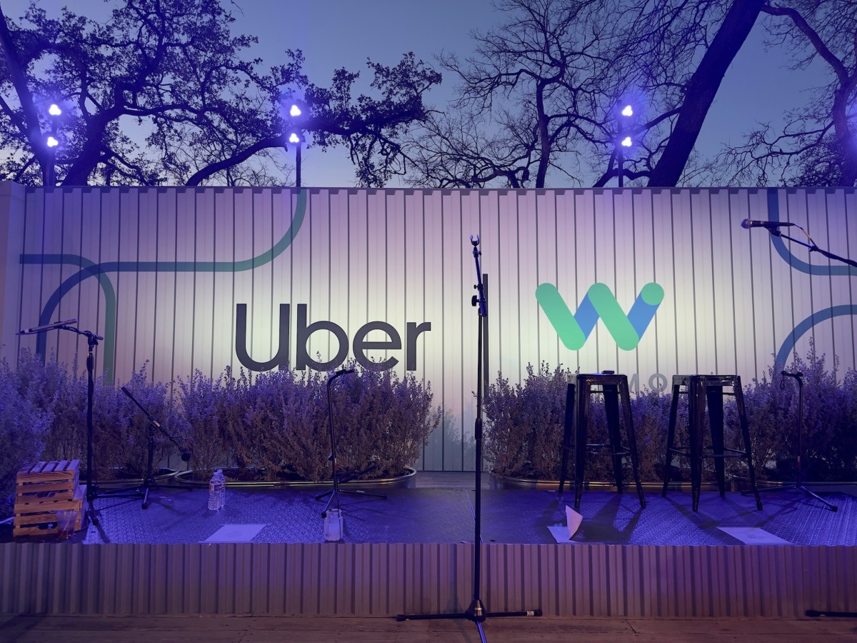 Uber vs Waymo: Pertarungan Aturan Robotaxi di Washington DC Memanas