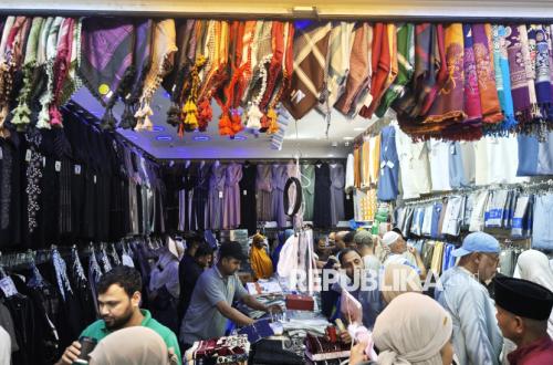 Kemenhaj Jabar Dorong Travel Haji dan Umrah Belanja Produk UMKM Lokal, Potensi Ekonomi Capai Ratusan Miliar