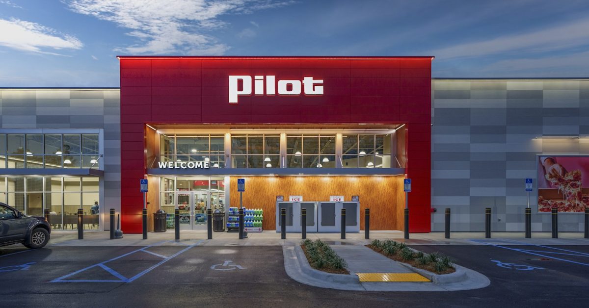 Pilot Flying J Genjot Jaringan Pengisian Daya Mobil Listrik, Tambah 50 Lokasi Baru dalam Setahun