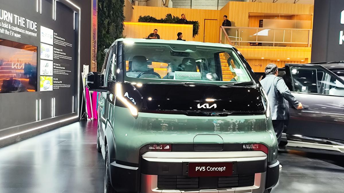 Kia Siapkan Dua Model Baru untuk GIIAS 2026, Varian Carens dan MPV Listrik PV5 Mengintip